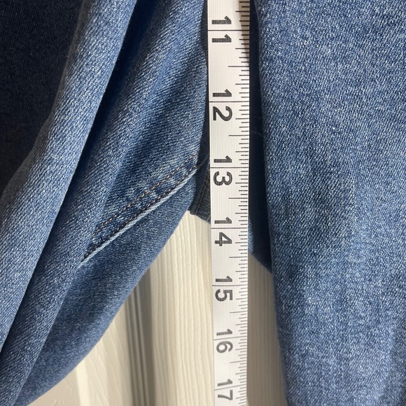 American Eagle Mom Jeans size 18 High Rise - Picture 4 of 12